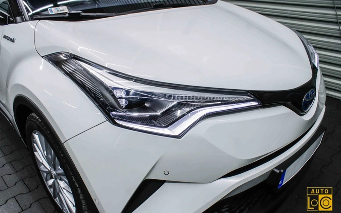 Toyota C-HR cena 89888 przebieg: 68000, rok produkcji 2017 z Malbork małe 631